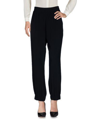I'M ISOLA MARRAS Casual Pants in Black | ModeSens