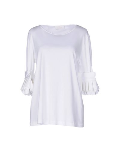 CAPUCCI T-Shirt in White | ModeSens