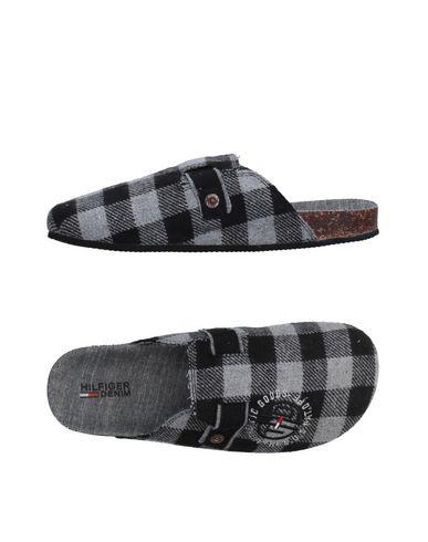 hilfiger slippers